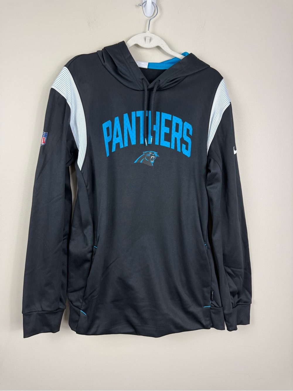 Panthers Nike Hoodie Sweatshirt Mens Large NFL Football Sports On Field Apparel